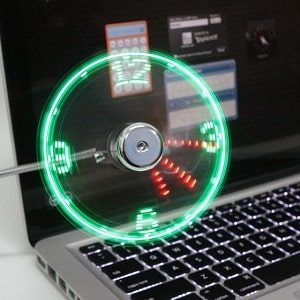 NYKKOLA USB LED Fan Clock
