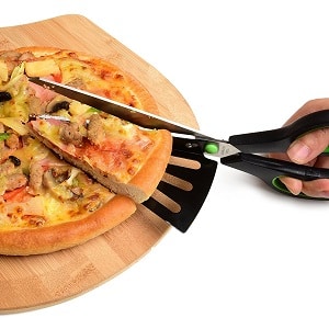 Pizza Peel, Scissors & Cutting Board