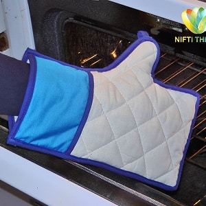 Like Button Oven Mitt