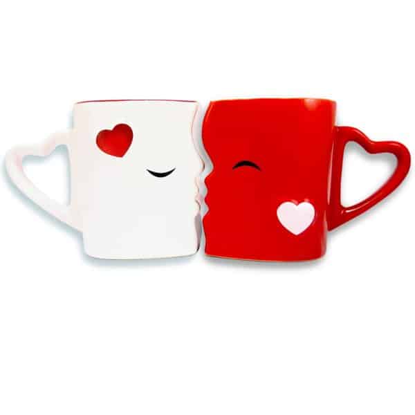 Kissing Mugs Set