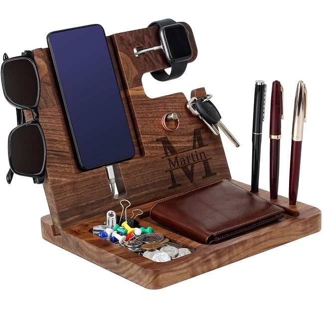 personalized wooden docking station