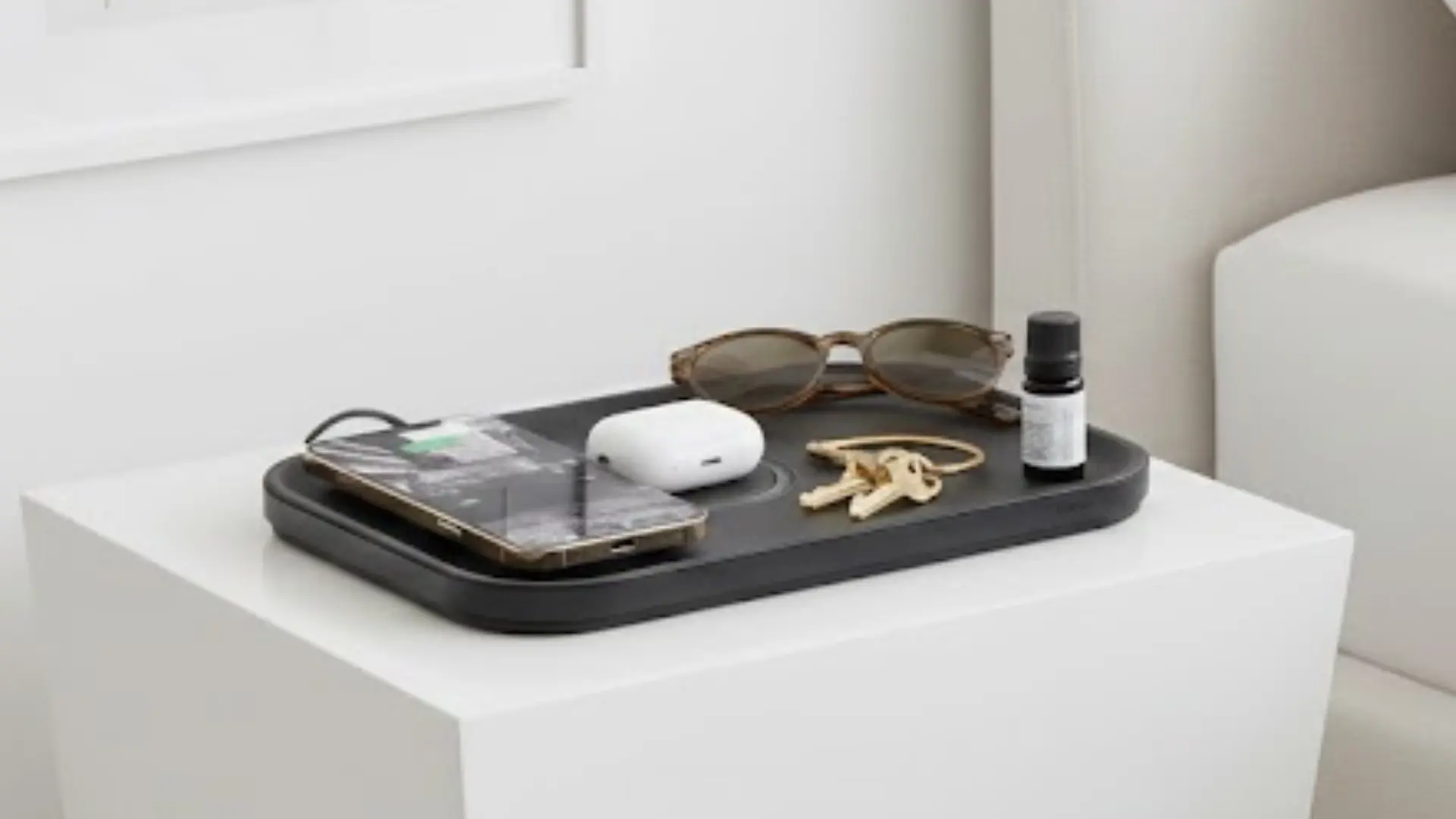 Courant MAG:3 Classics Charger and Tray